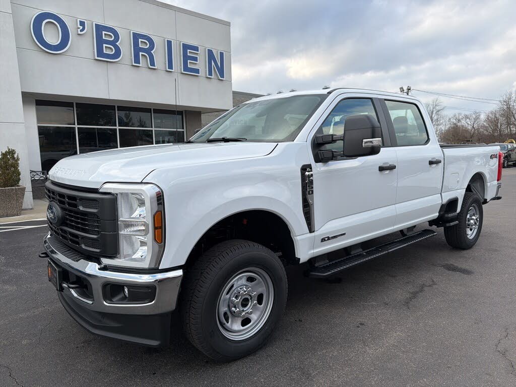 2026 Ford F-350 Super Duty XL Crew Cab 4WD