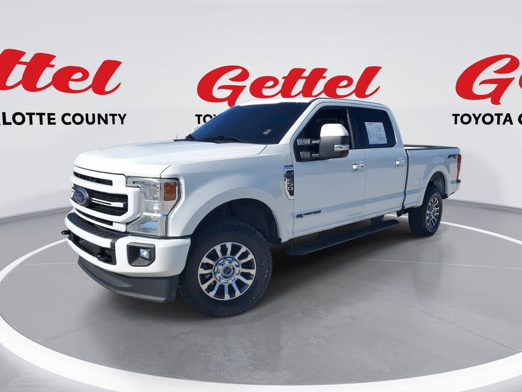 2022 Ford F-250 Super Duty Lariat Crew Cab 4WD