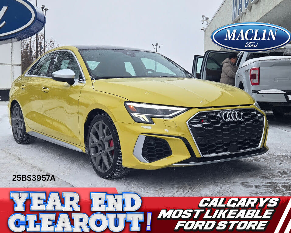 Audi S3 2.0 TFSI quattro Technik AWD 2023