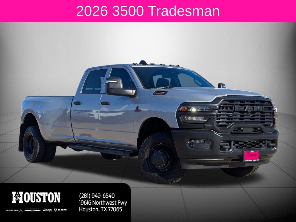 2026 RAM 3500 Tradesman Crew Cab LB DRW 4WD
