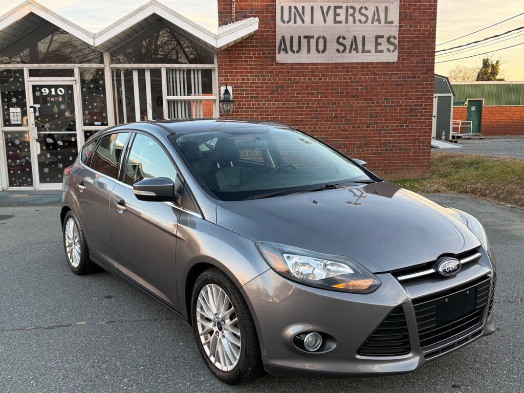 2014 Ford Focus Titanium Hatchback