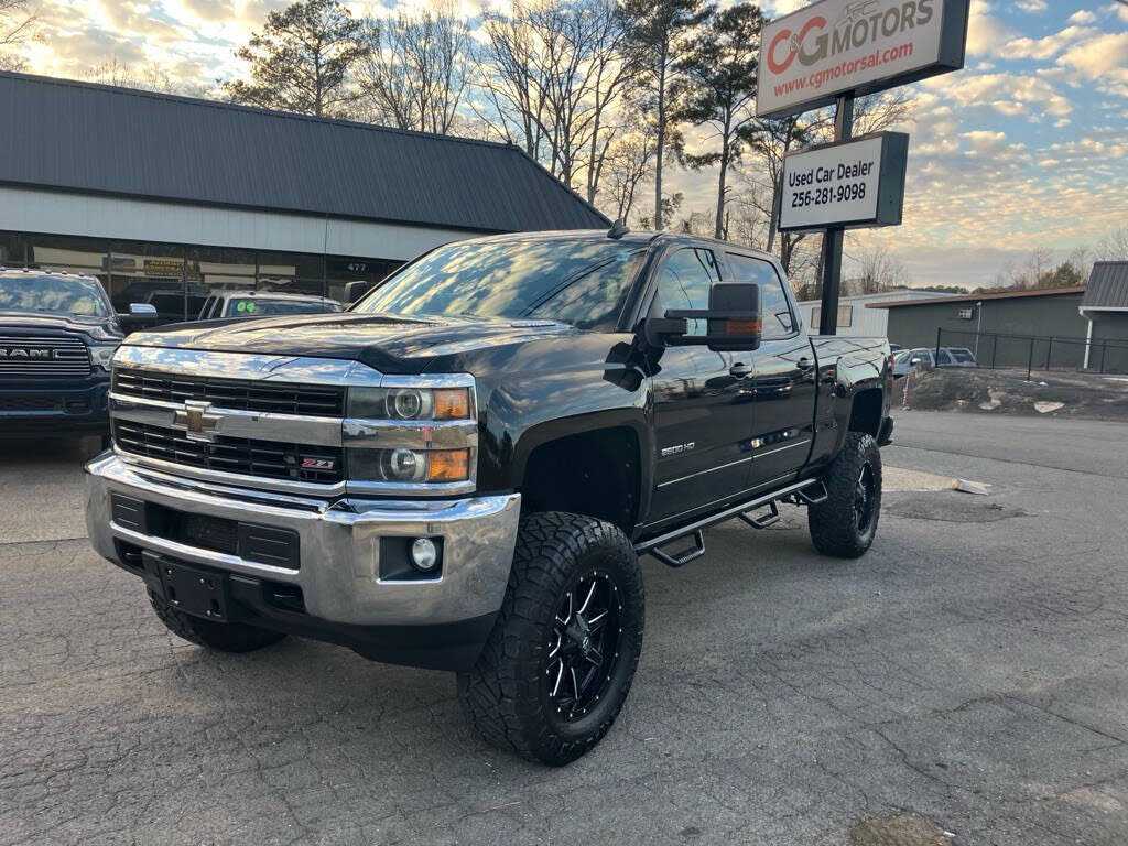 2015 Chevrolet Silverado 2500HD LT Crew Cab 4WD