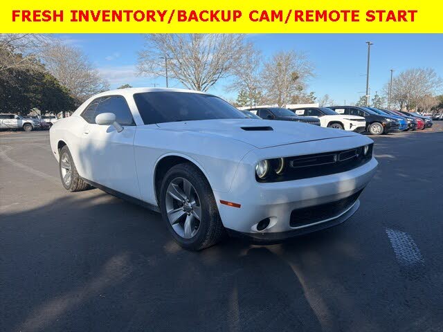 2019 Dodge Challenger SXT RWD