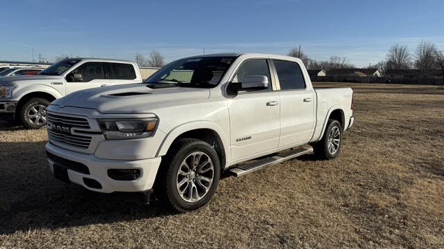 2020 RAM 1500 Laramie Crew Cab 4WD