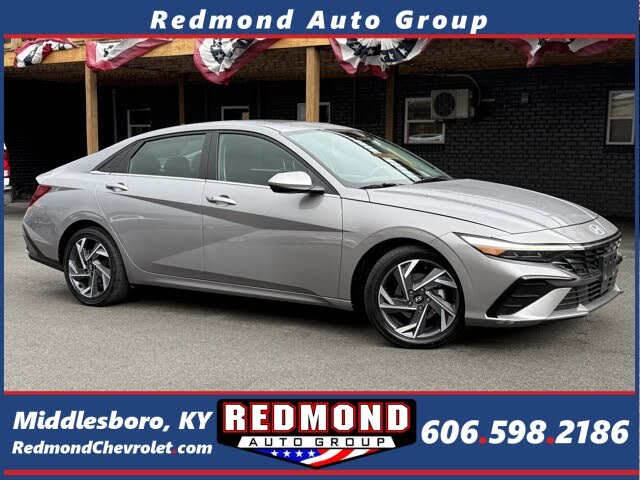 2025 Hyundai Elantra SEL Convenience FWD