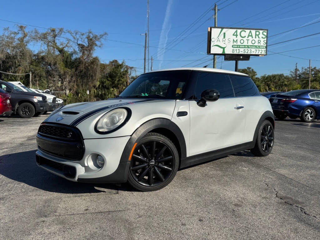 2015 MINI Cooper S 2-Door Hatchback FWD