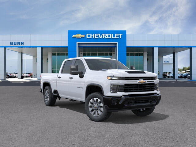 2026 Chevrolet Silverado 2500HD Custom Crew Cab RWD