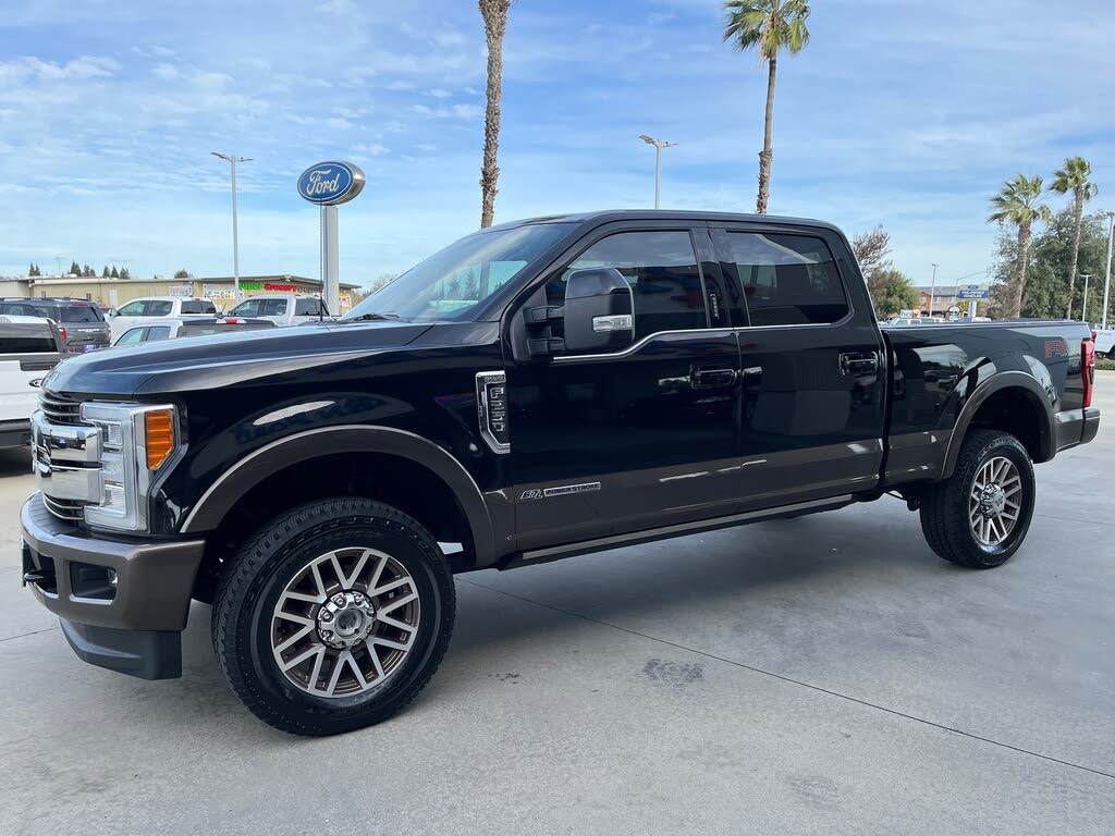 2017 Ford F-250 Super Duty King Ranch Crew Cab 4WD