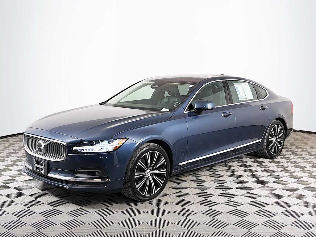 2022 Volvo S90 B6 Inscription AWD