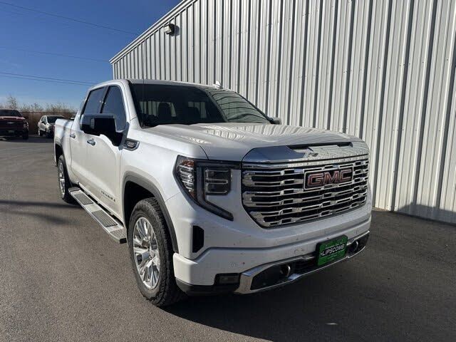 2023 GMC Sierra 1500 Denali Crew Cab 4WD