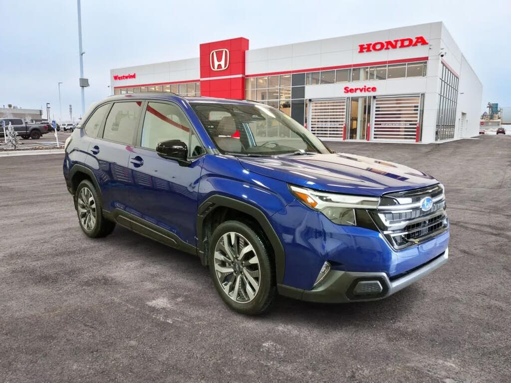 2025 Subaru Forester Premier Crossover AWD