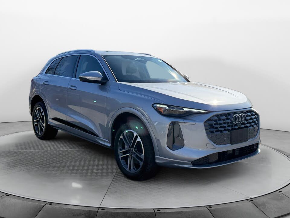 2025 Audi Q5 quattro Premium Plus 40 TFSI