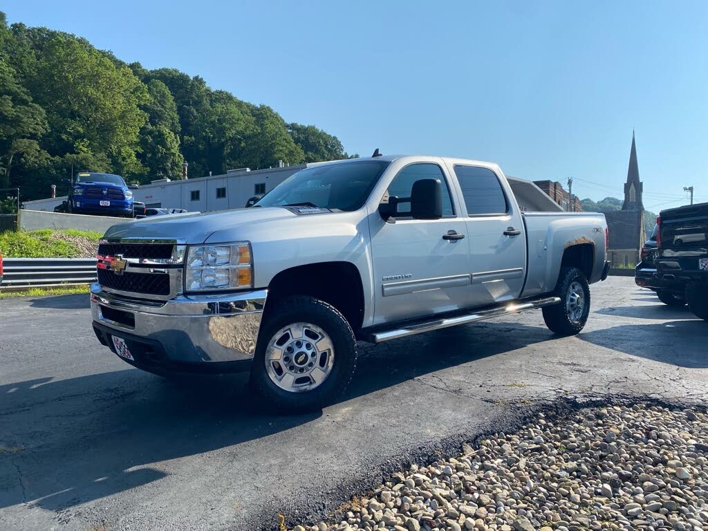 2014 Chevrolet Silverado 2500HD LT Crew Cab 4WD