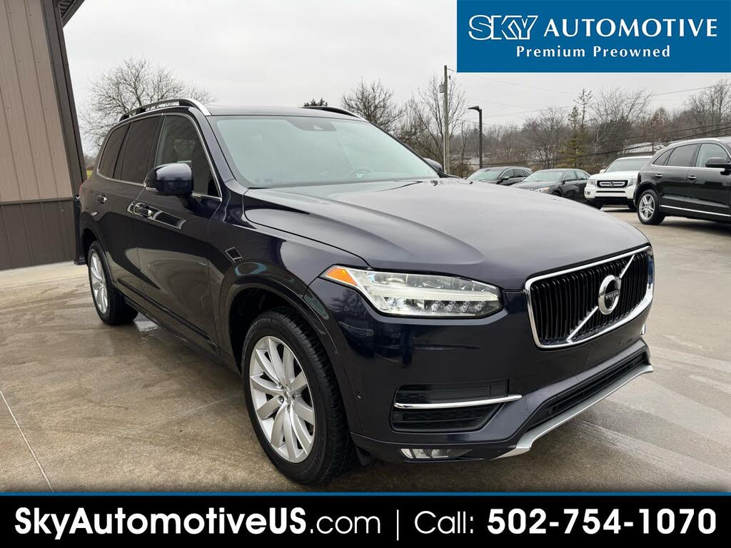 2017 Volvo XC90 T5 Momentum AWD