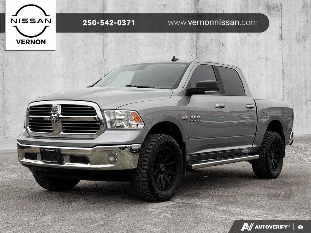 RAM 1500 Classic SLT Crew Cab 4WD 2021