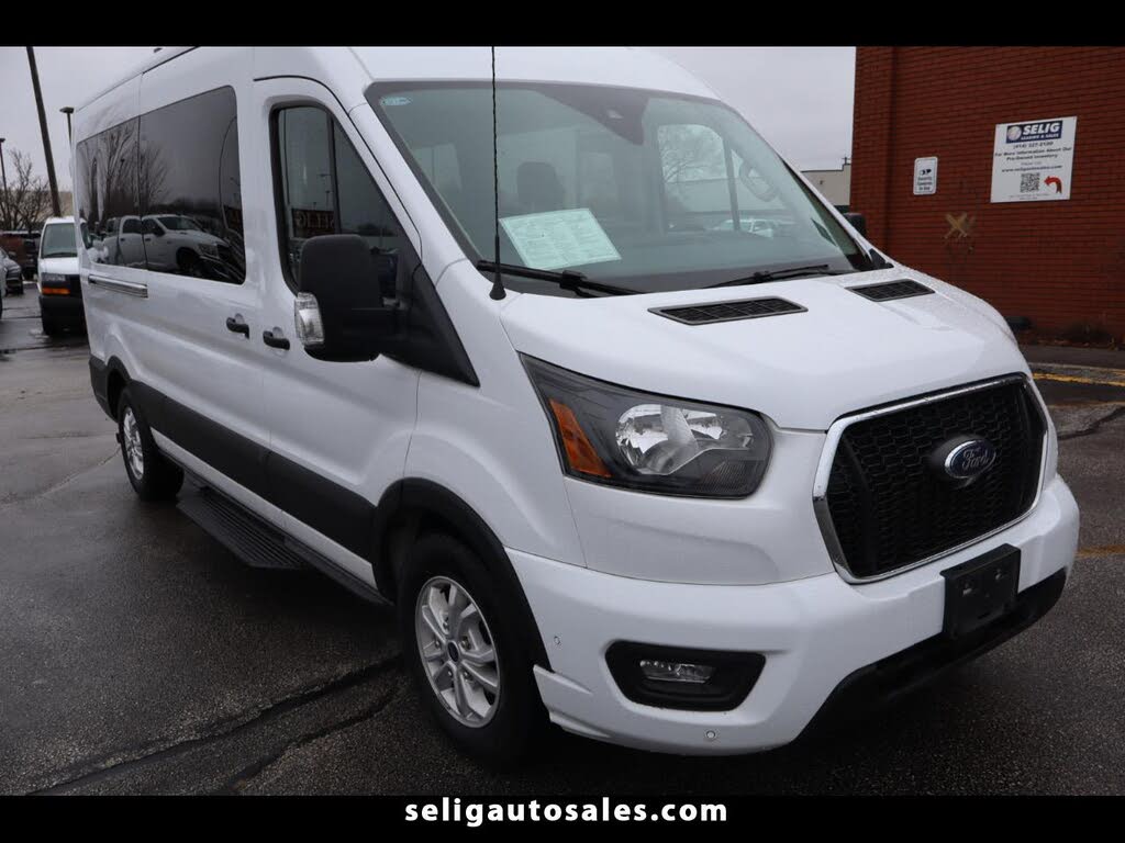 2023 Ford Transit Passenger 350 XLT Medium Roof LB RWD