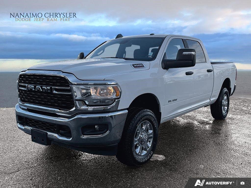 RAM 3500 Big Horn Crew Cab 4WD 2024