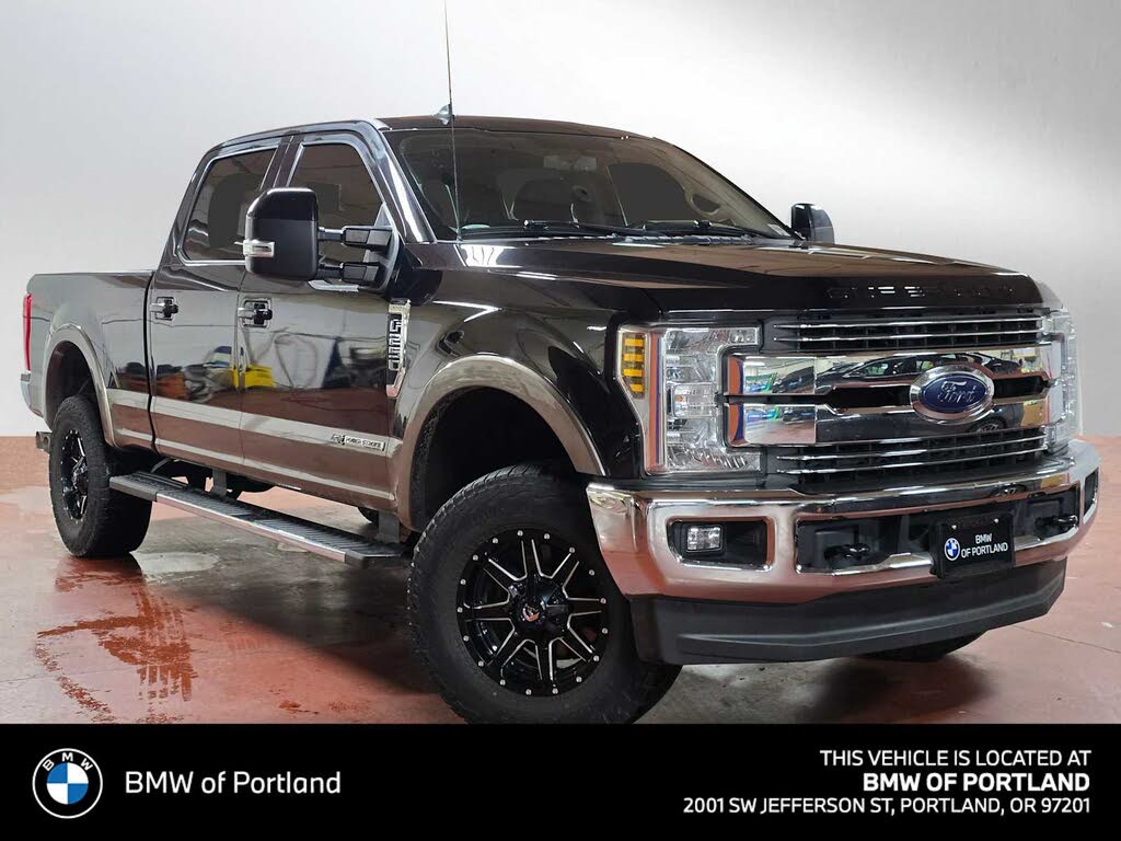 2019 Ford F-250 Super Duty Lariat Crew Cab 4WD