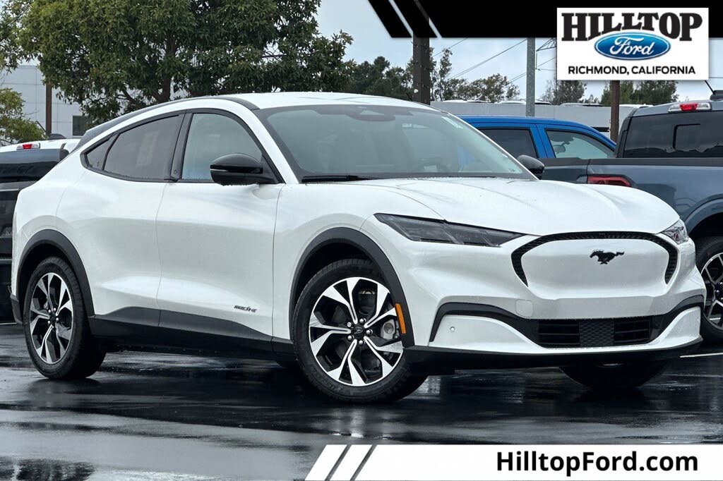 2025 Ford Mustang Mach-E Select RWD