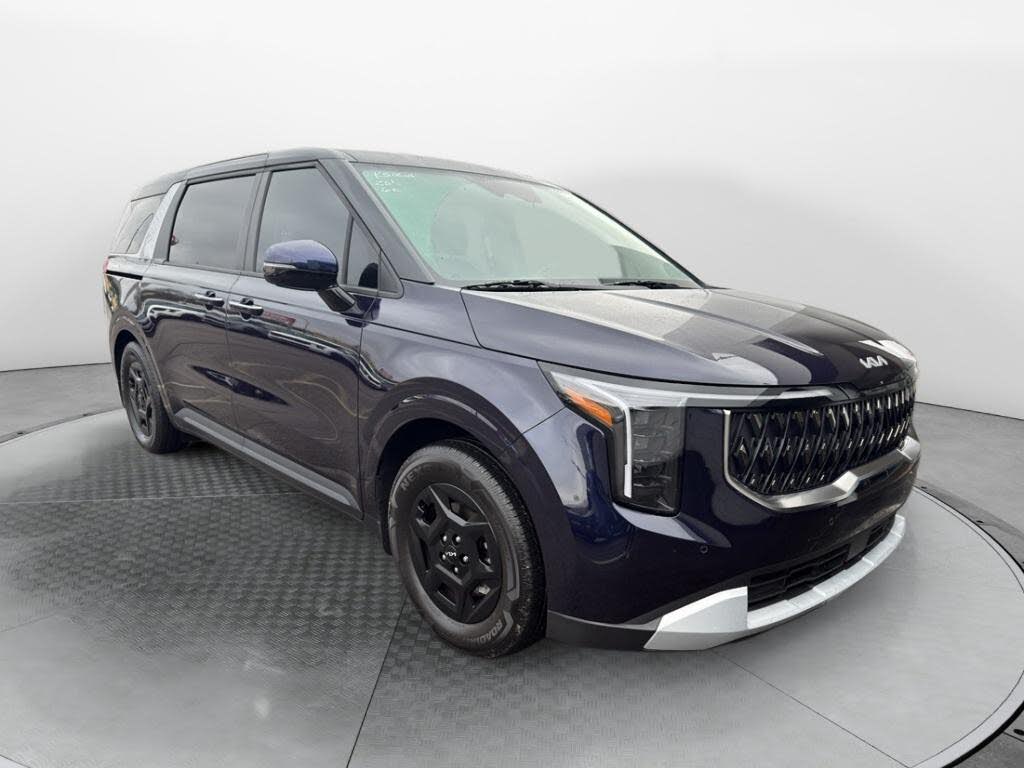 2025 Kia Carnival LXS FWD