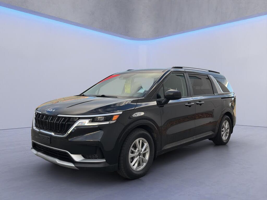 Kia Carnival LX+ FWD 2023