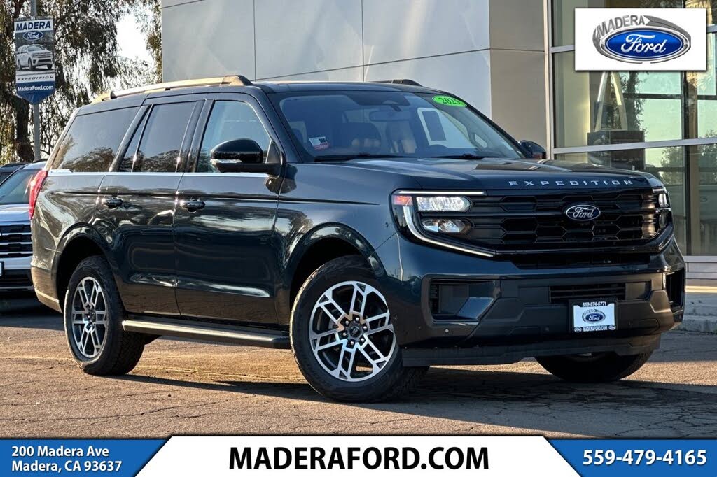 2025 Ford Expedition Active 4WD