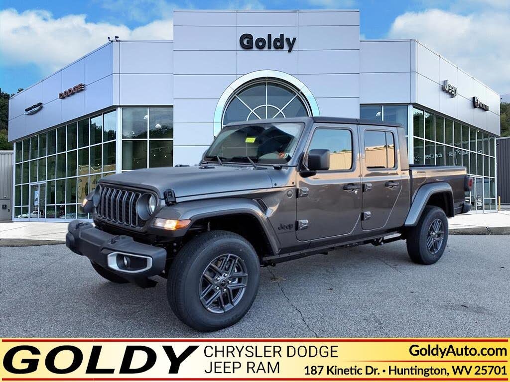 2025 Jeep Gladiator Sport S Crew Cab 4WD