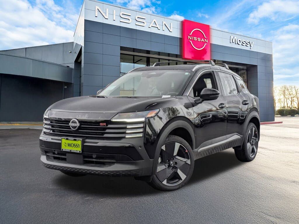 2026 Nissan Kicks SR FWD