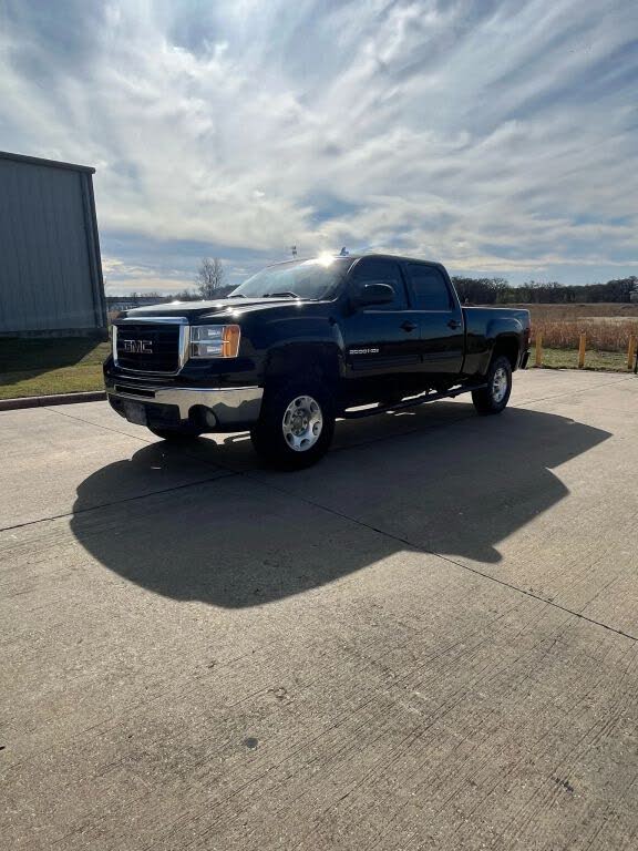 2008 GMC Sierra 2500HD SLT Crew Cab 4WD