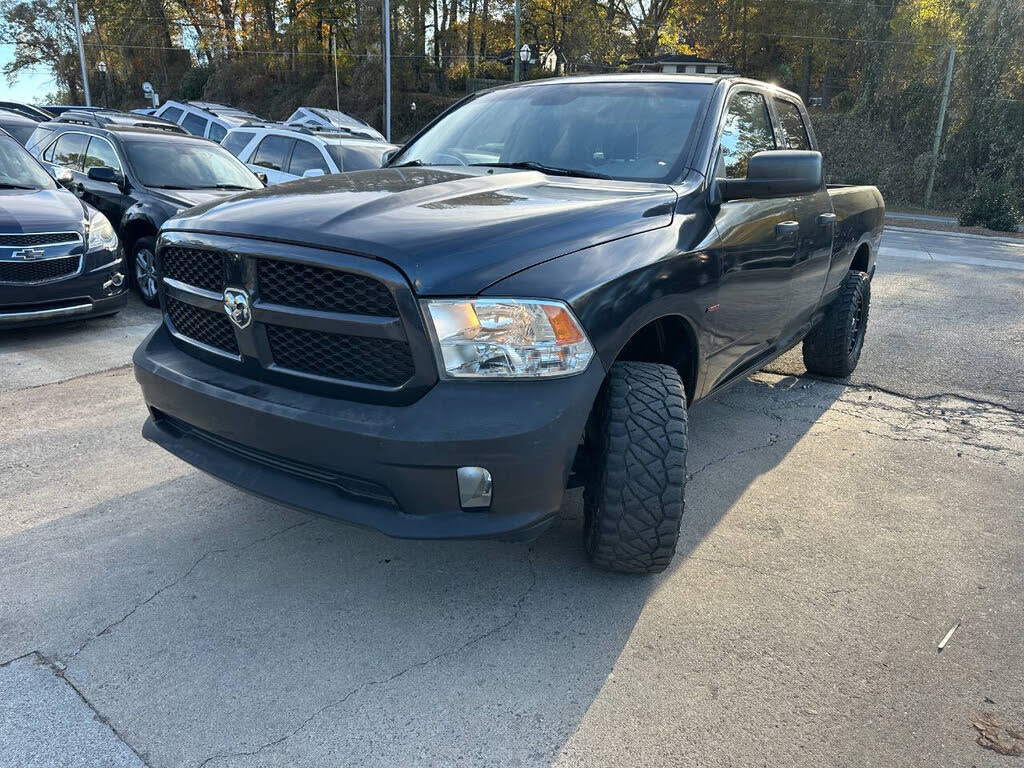 2014 RAM 1500 Express Quad Cab 4WD