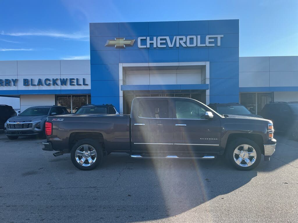 2015 Chevrolet Silverado 1500 LTZ Crew Cab 4WD