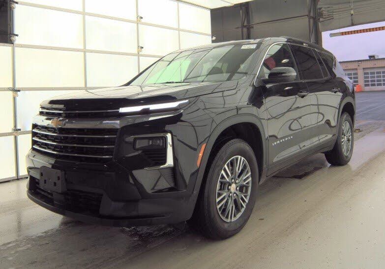 2025 Chevrolet Traverse LT FWD