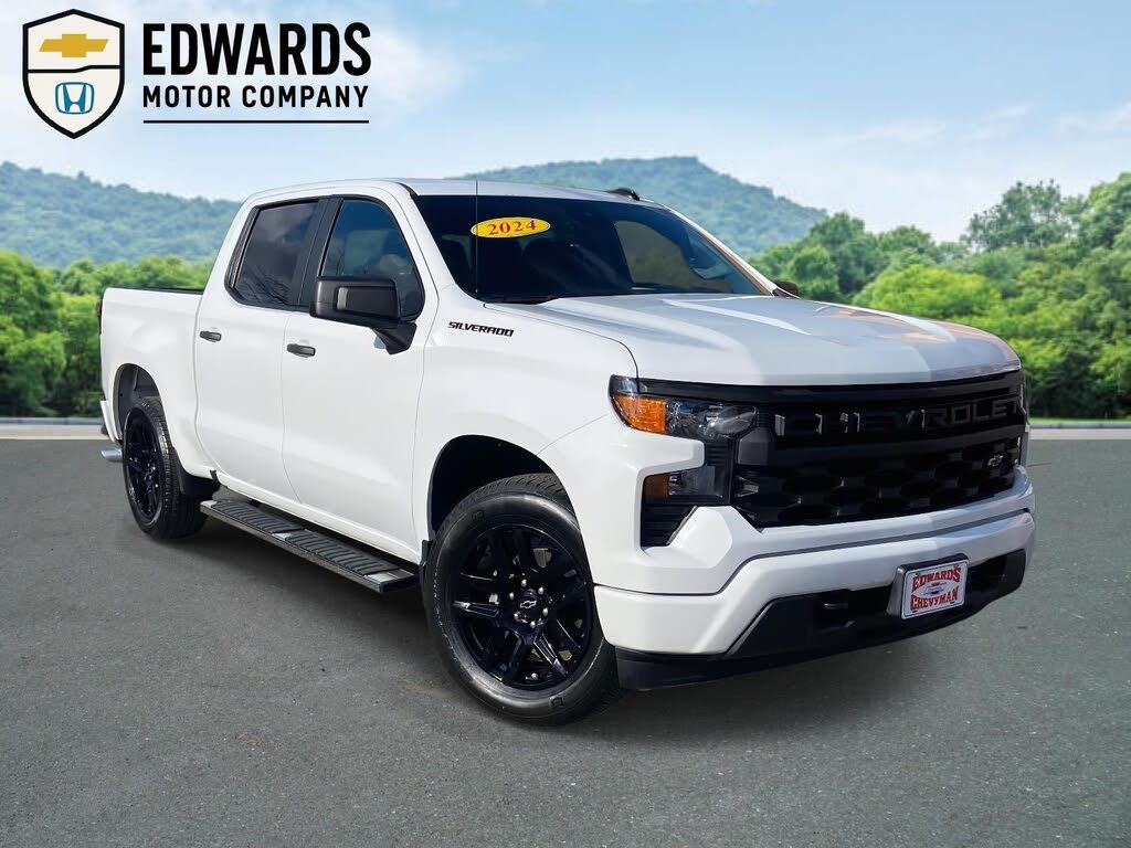 2024 Chevrolet Silverado 1500 Custom Crew Cab RWD