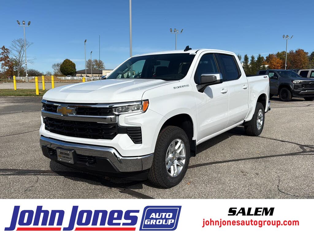 2026 Chevrolet Silverado 1500 LT Crew Cab 4WD