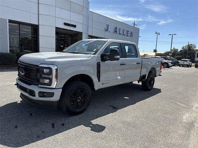 2026 Ford F-250 Super Duty XL Crew Cab 4WD
