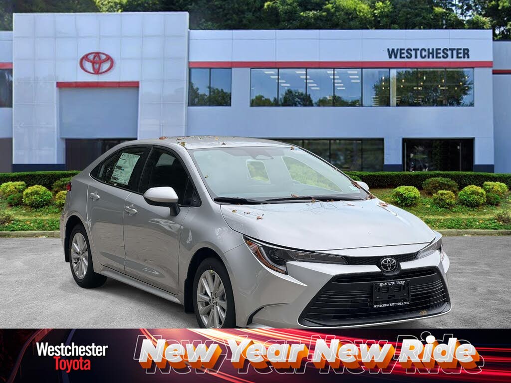 2026 Toyota Corolla LE FWD