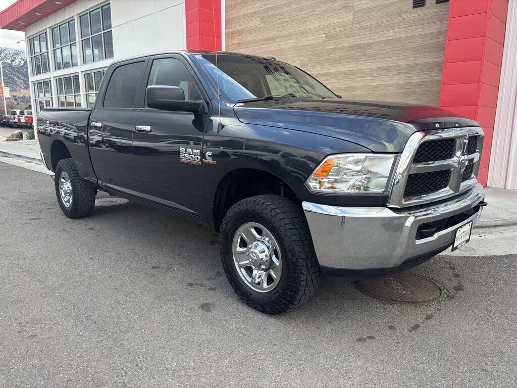 2017 RAM 2500 SLT Crew Cab 4WD