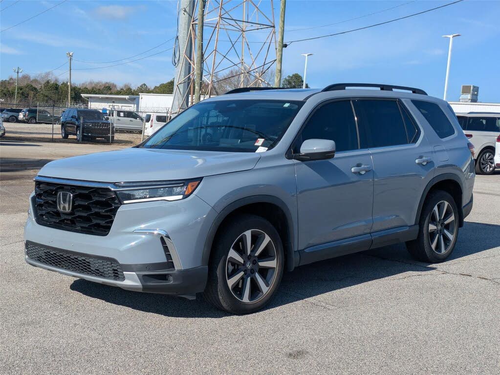 2023 Honda Pilot Touring AWD