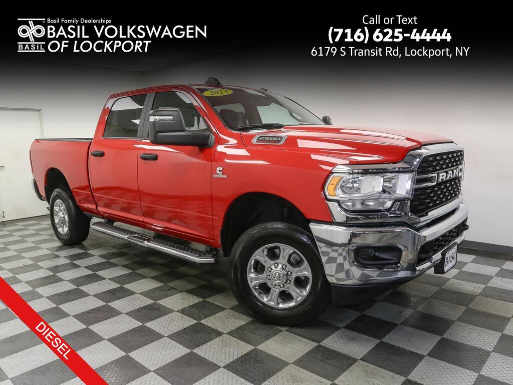 2023 RAM 2500 Big Horn Crew Cab 4WD