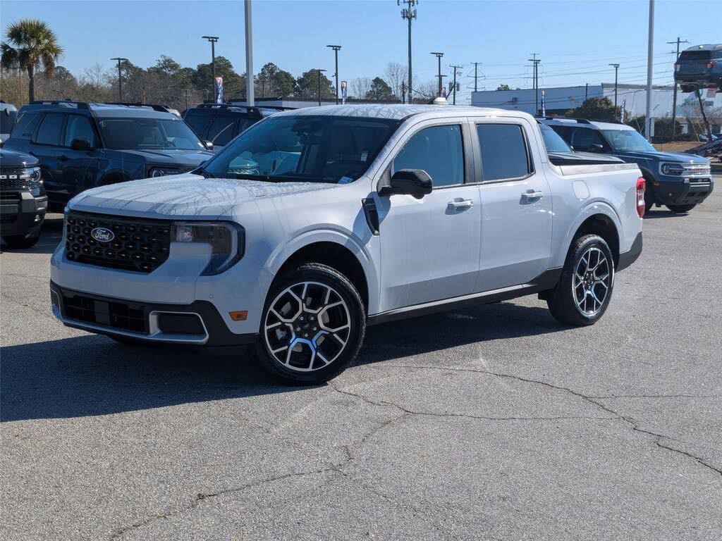 2026 Ford Maverick Lariat SuperCrew AWD