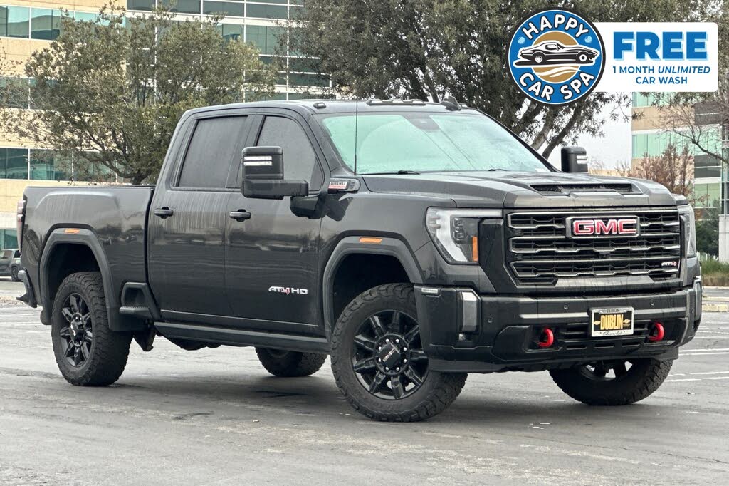 2024 GMC Sierra 3500HD AT4 Crew Cab 4WD