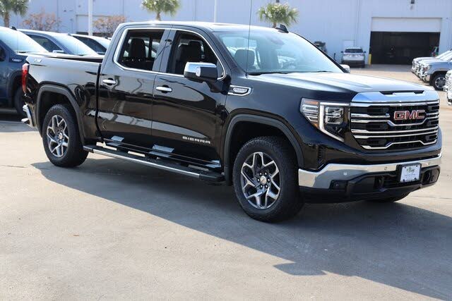 2026 GMC Sierra 1500 SLT Crew Cab 4WD