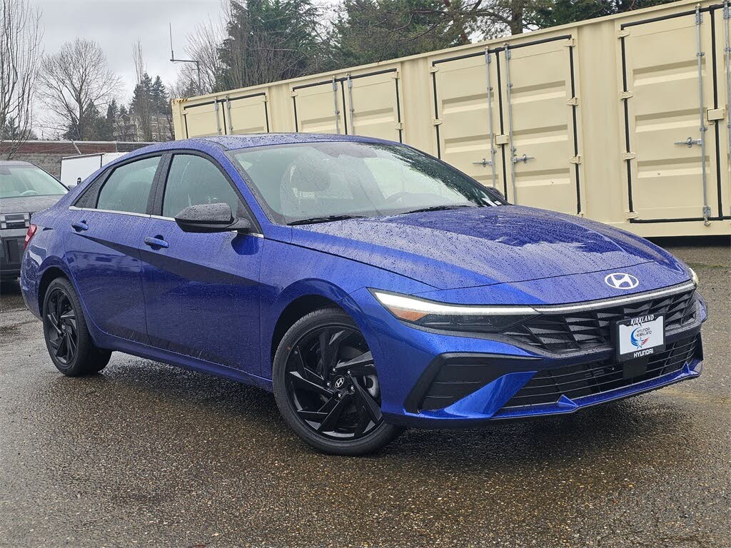 2026 Hyundai Elantra SEL Sport Premium FWD