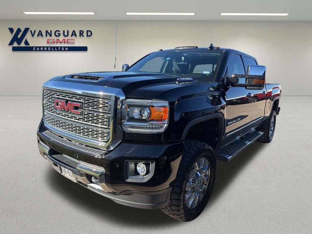 2018 GMC Sierra 2500HD Denali Crew Cab SB 4WD