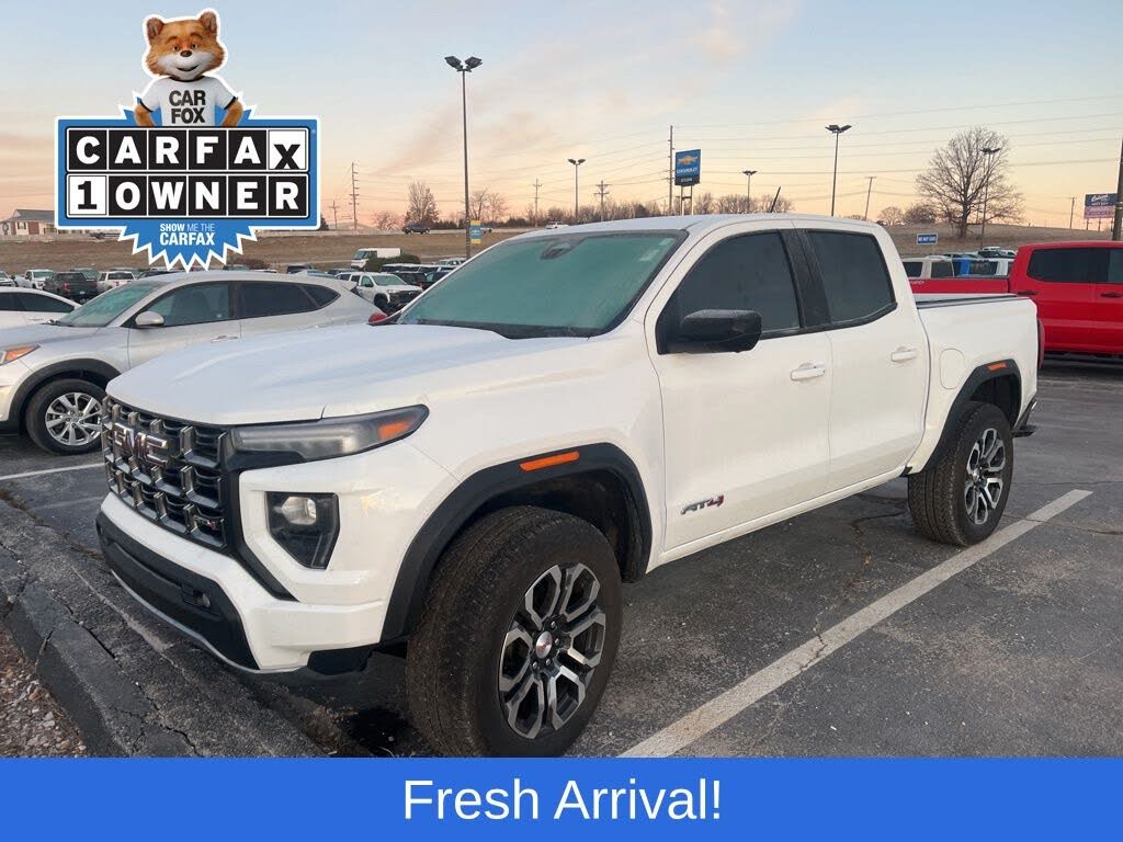 2024 GMC Canyon AT4 Crew Cab 4WD