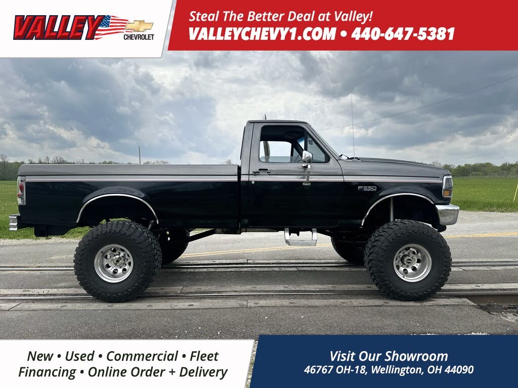 1994 Ford F-250 XL Standard Cab LB 4WD