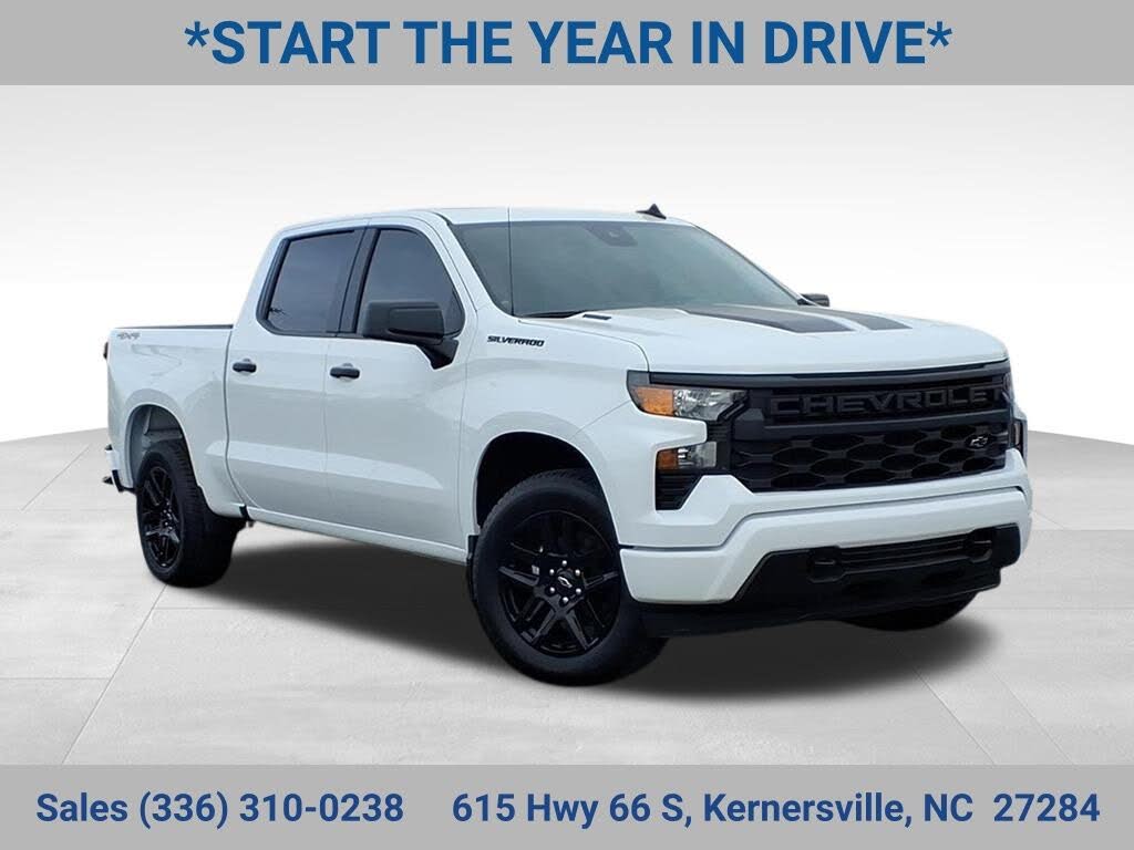 2026 Chevrolet Silverado 1500 Custom Crew Cab 4WD