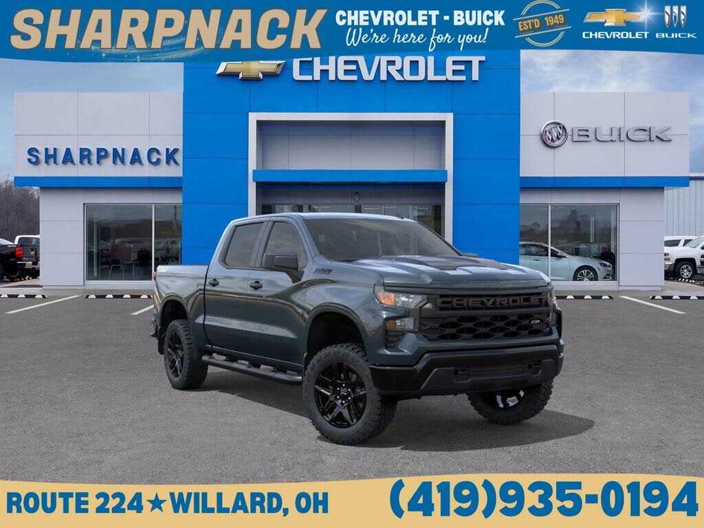 2026 Chevrolet Silverado 1500 Custom Trail Boss Crew Cab 4WD