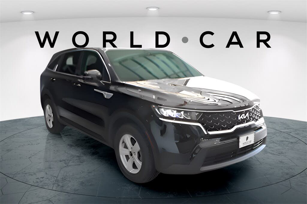 2022 Kia Sorento LX FWD