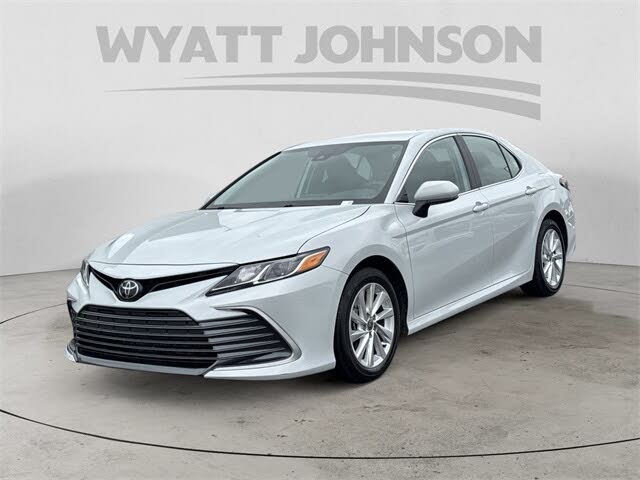 2023 Toyota Camry LE FWD